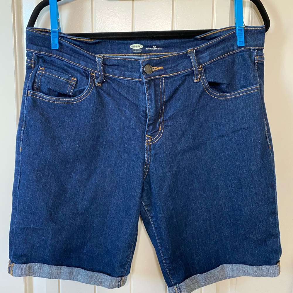 Old Navy Bermuda Short - Dark denim Size 12